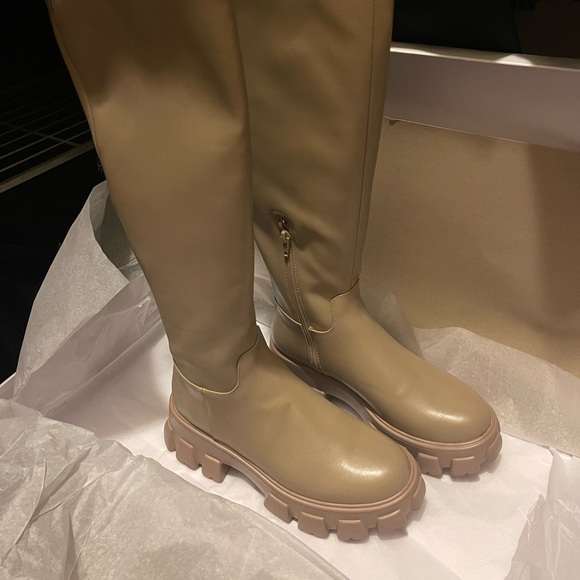 NA-KD NWT Recycled Profile Sole Shaft Boots - Picture 3 of 5